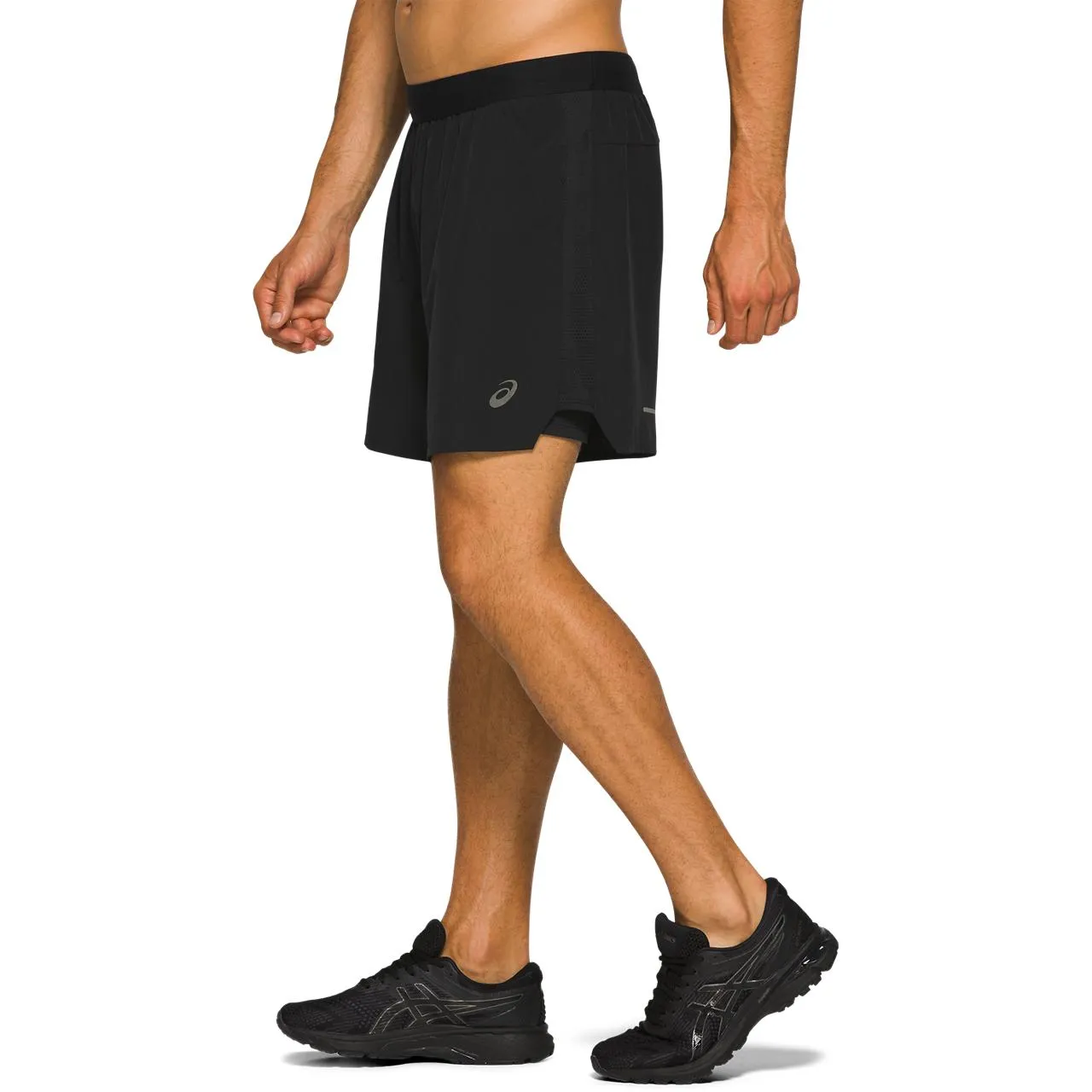 Asics Men's Road 2-in-1 7in Shorts Performance Black | Buy Asics Men's Road 2-in-1 7in Shorts Performance Black here |