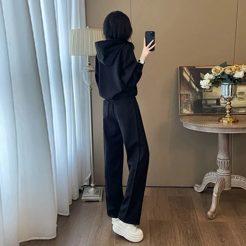 Black sports and leisure suit for women spring and autumn 2024 new fashion age-reducing style hooded sweatshirt and trousers two