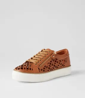 DJANGO & JULIETTE Flynng Tan White Leather Sneakers