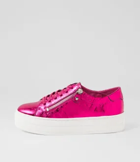 DJANGO & JULIETTE Shions Fuchsia Print Leather Sneakers