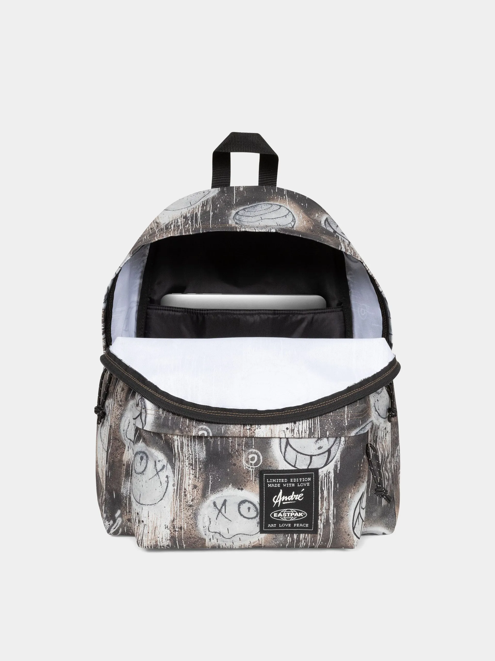 Eastpak Backpack X Andre Day Pak'R (in the maze)