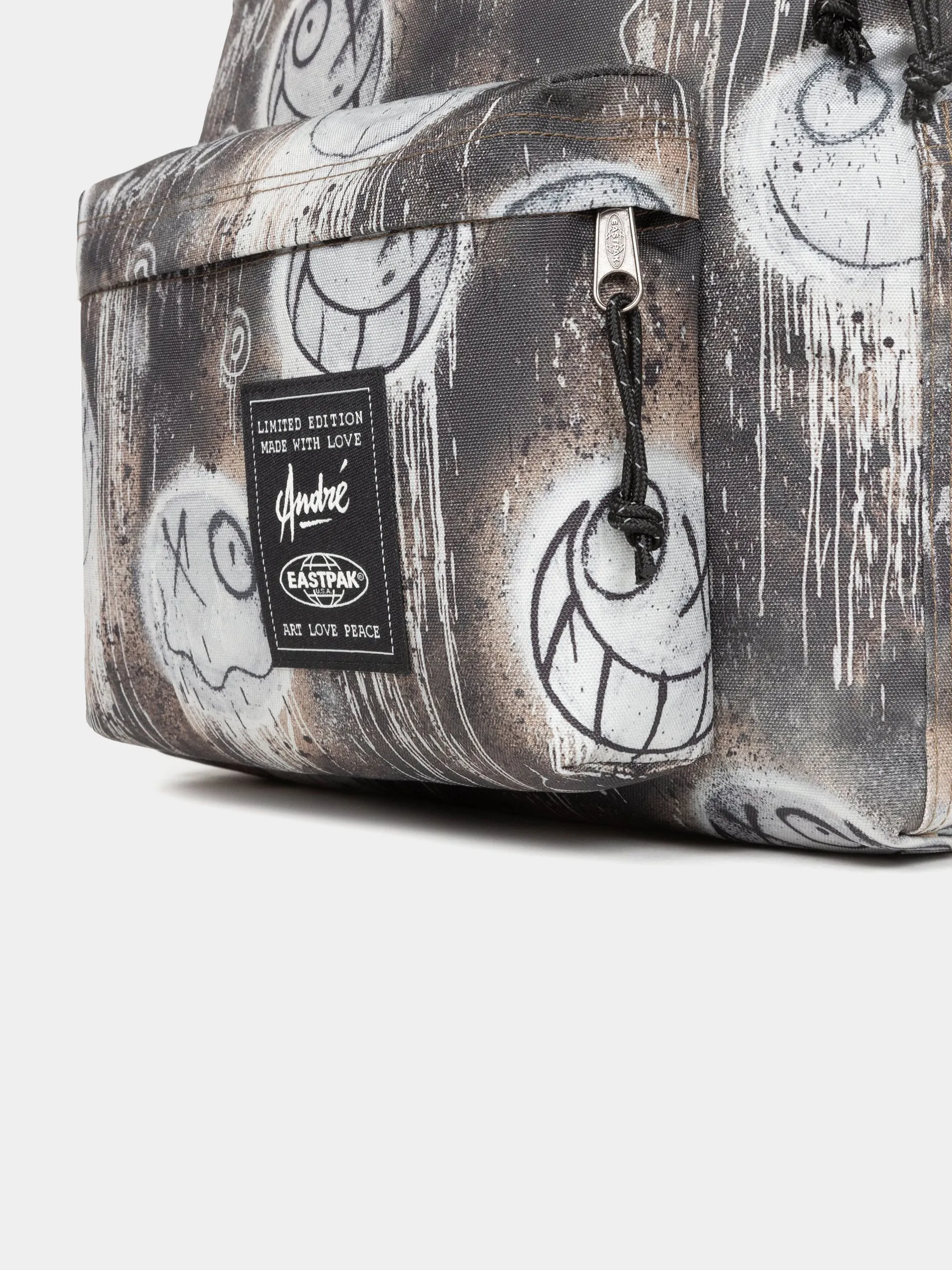 Eastpak Backpack X Andre Day Pak'R (in the maze)