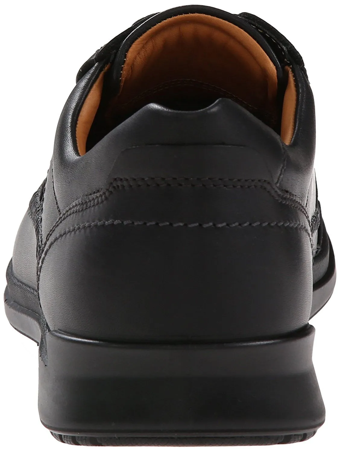 ECCO Men's Howell Mocc-Toe Oxford