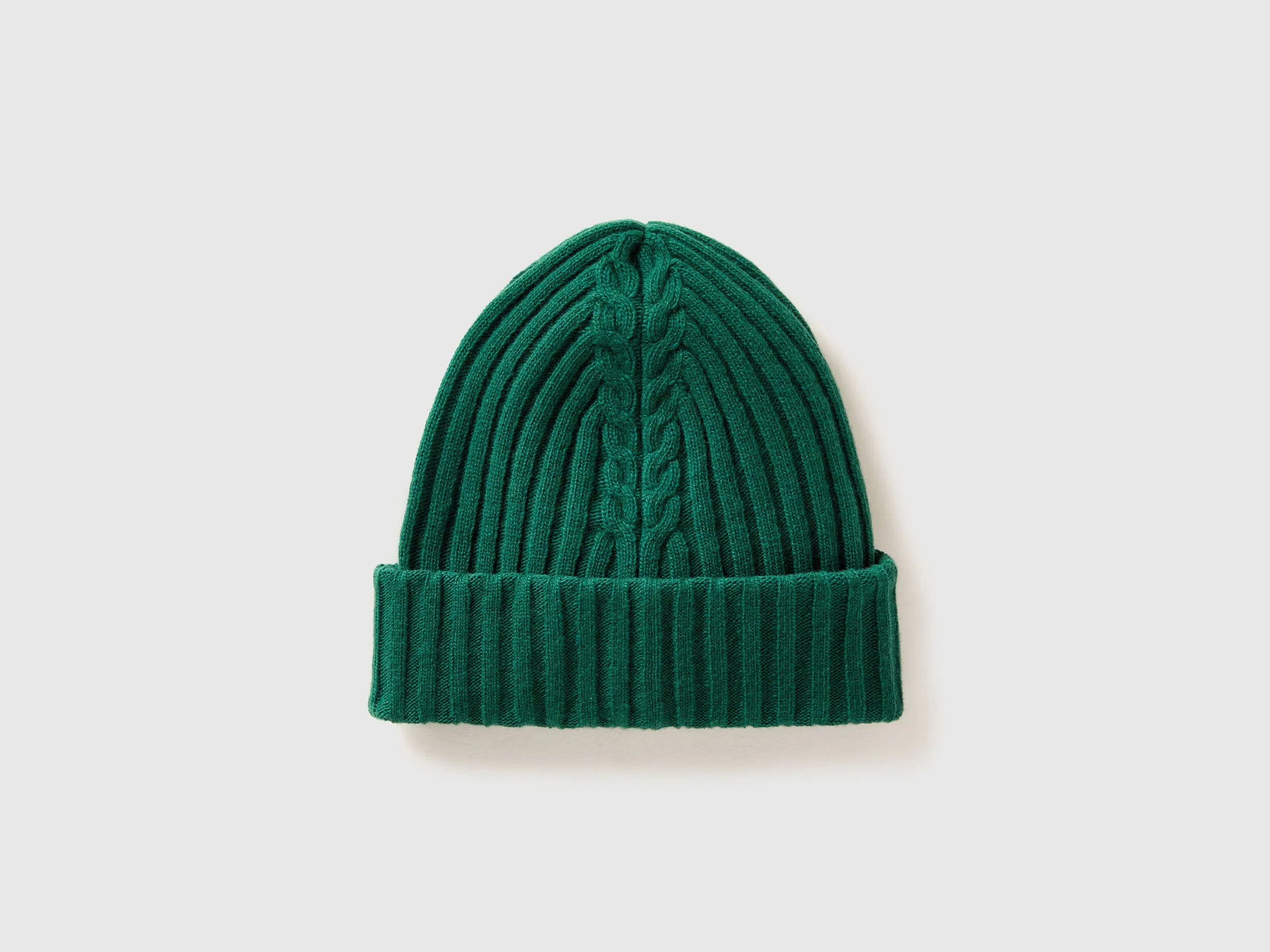 Hat with cable knit - Green | Benetton