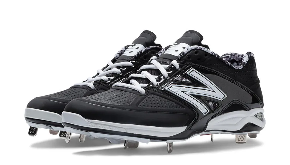 New Balance - Black Low Baseball Spikes (L4040BK2)