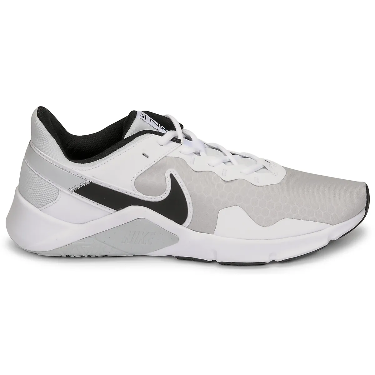 Nike LEGEND ESSENTIAL 2