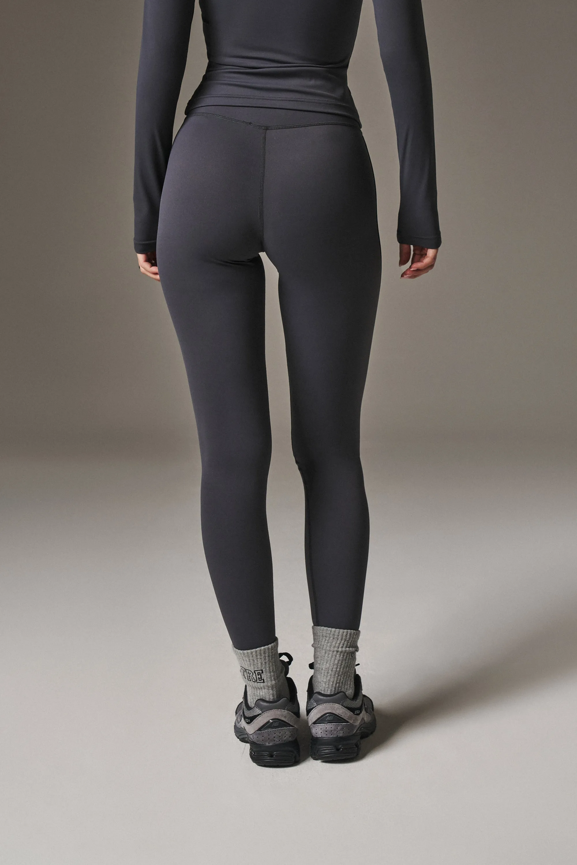 SCULPTING STRETCH CROSSOVER WAISTBAND LEGGINGS - MIDNIGHT GREY