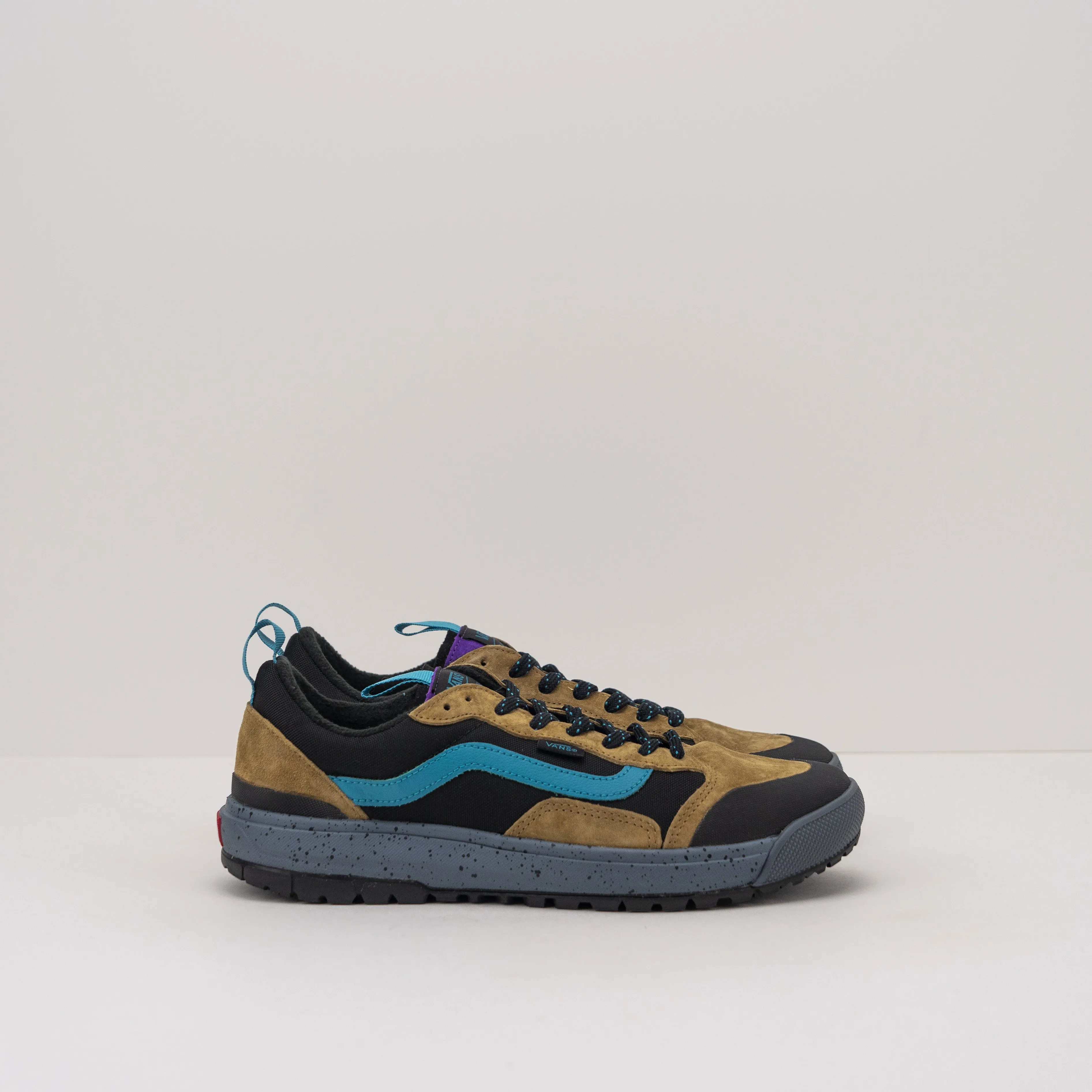 ZAPATILLAS - VANS - ULTRARANGE EXO TOBACCO BLACK VN0A5KS4FSU1